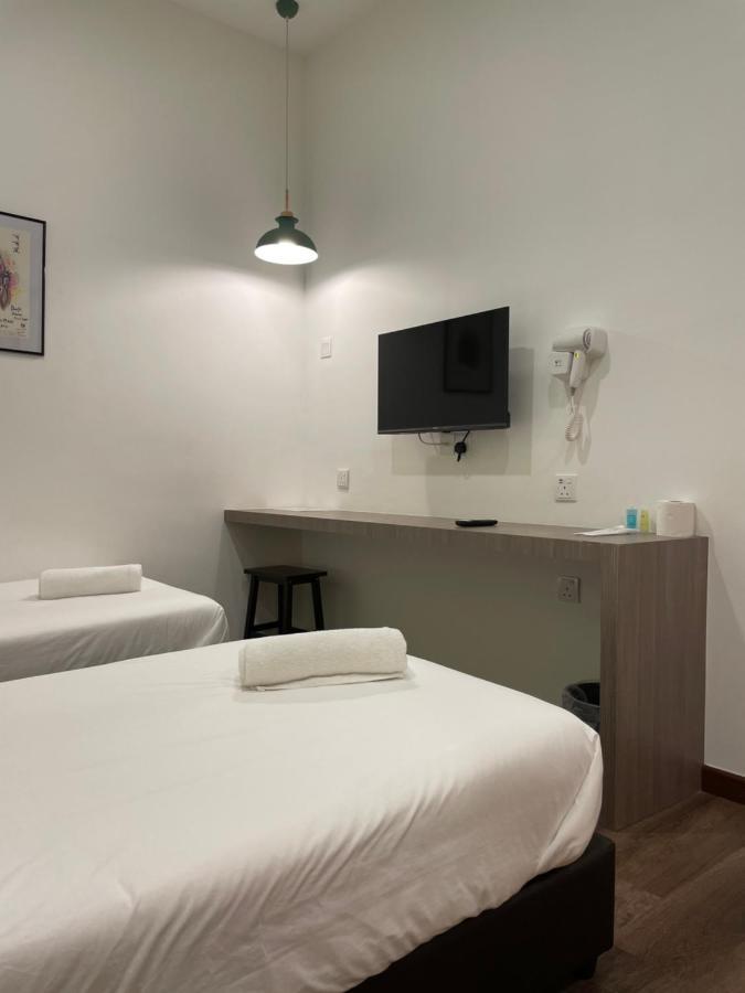Benutten 99 Hotel Kampong Parit Tengah Extérieur photo